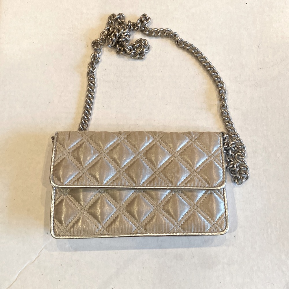 Marc Jacob’s Silver clutch with chain cross body Jacob’s by Marc Jacob’s